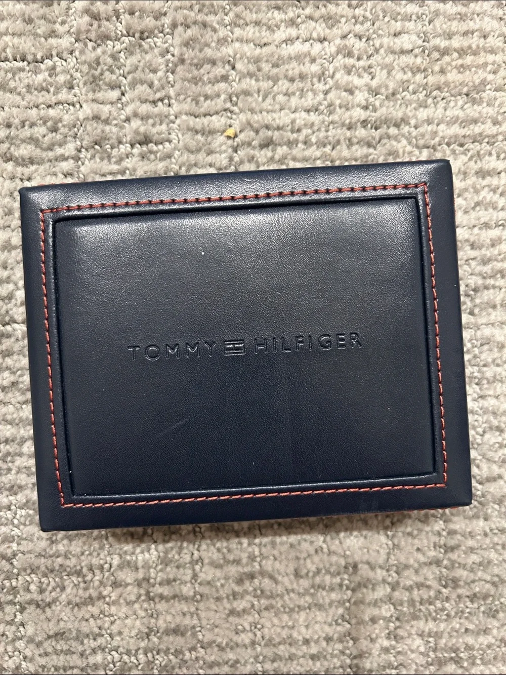 Tommy Hilfiger Logo RFID Protection Genuine Leather Wallet